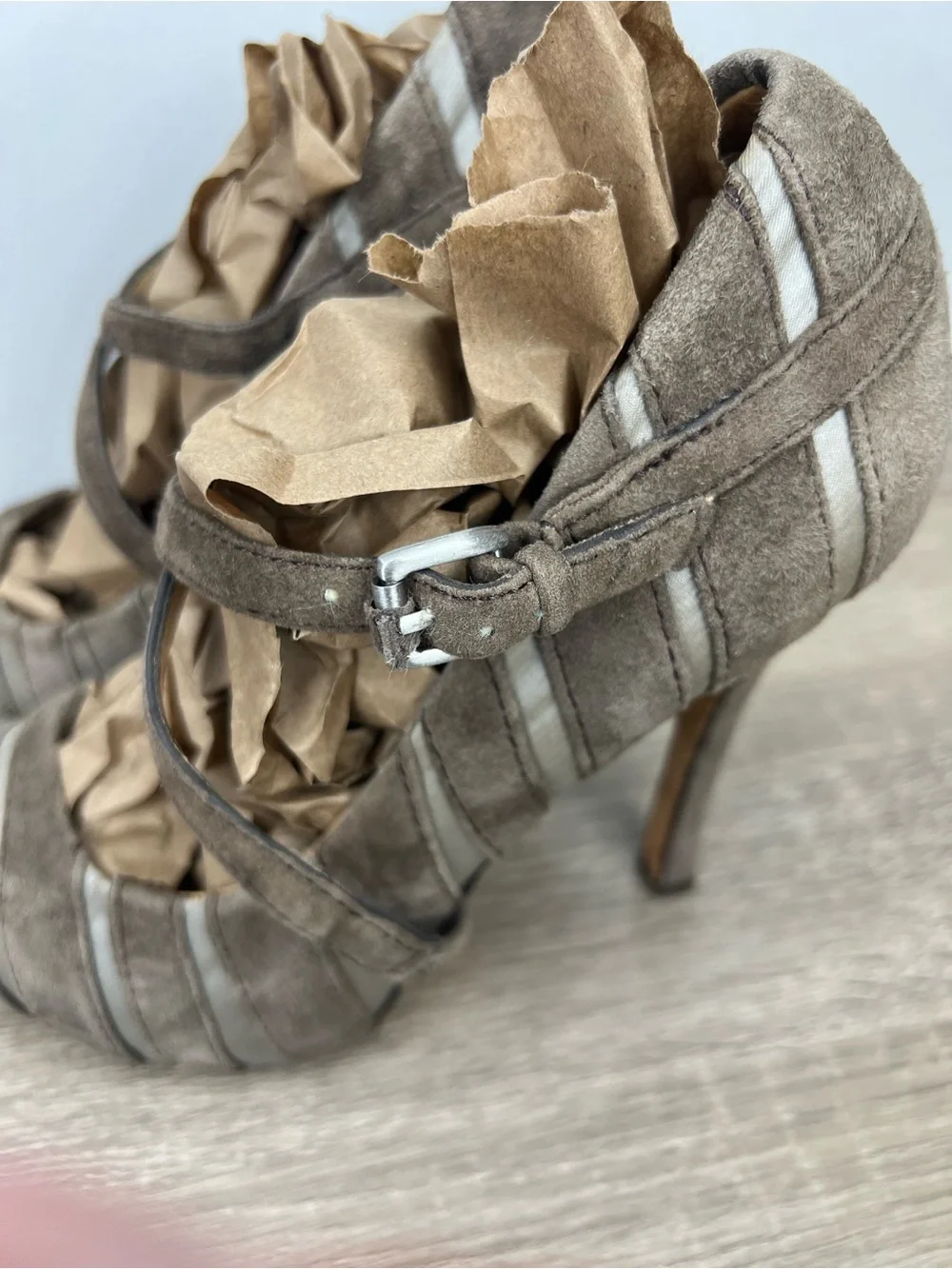 L.A.M.B. Gwen Stefani Taupe Suede & Satin Striped Mary Jane Pumps Size 7.5M